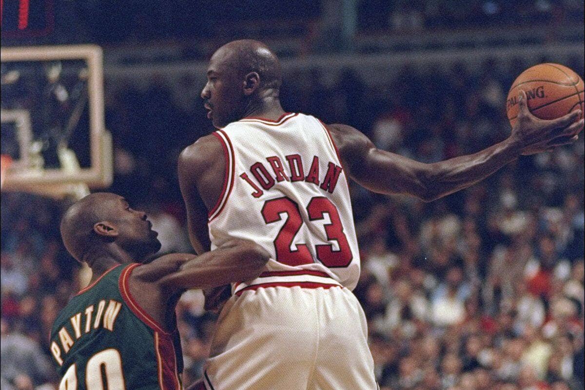 Jordan Left Hand Michael Jordan's massive hands gave him an incredible advantage on the ...