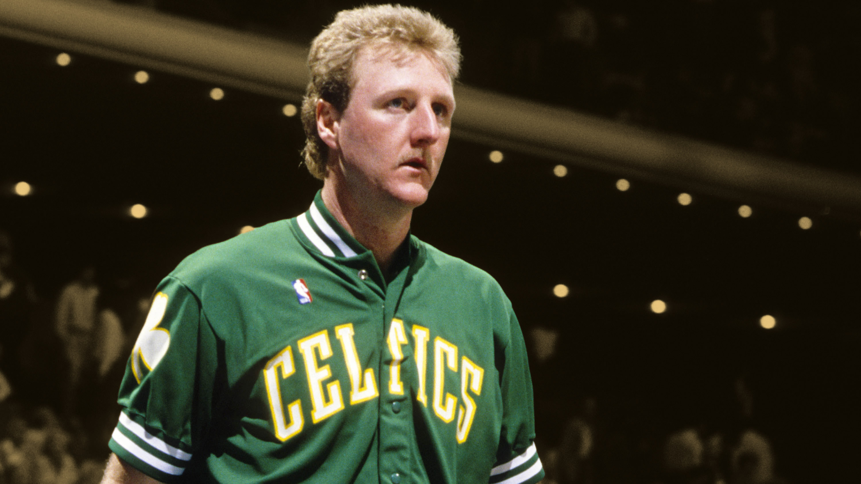 James Worthy shares a trash-talking story featuring Larry Bird who would  tell him what he was going to do before he did it – "He was an a**hole" -  Basketball Network