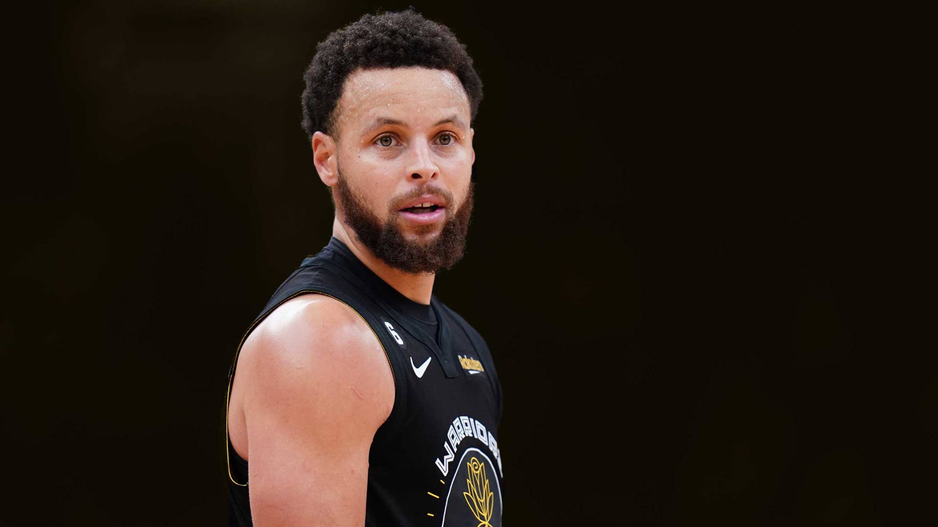 Steph Curry felt like Forrest Gump early in his career due to injuries - Basketball Network