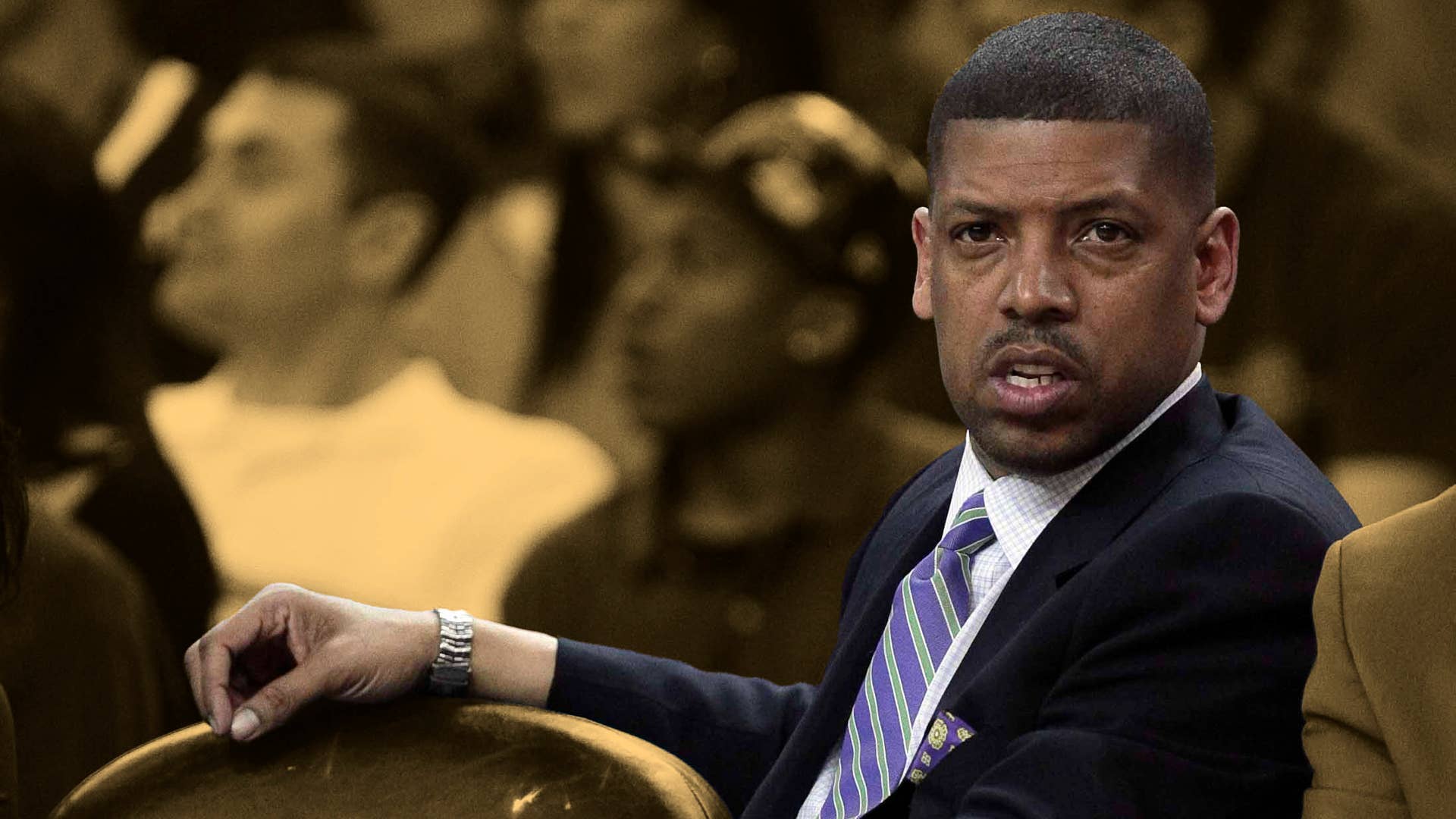 Kevin Johnson comes out of retirement in 2000 to help the Phoenix
