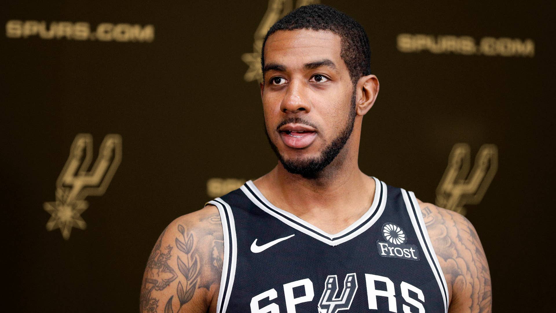 VIDEO: LaMarcus Aldridge walks out of his Game 5 postgame press