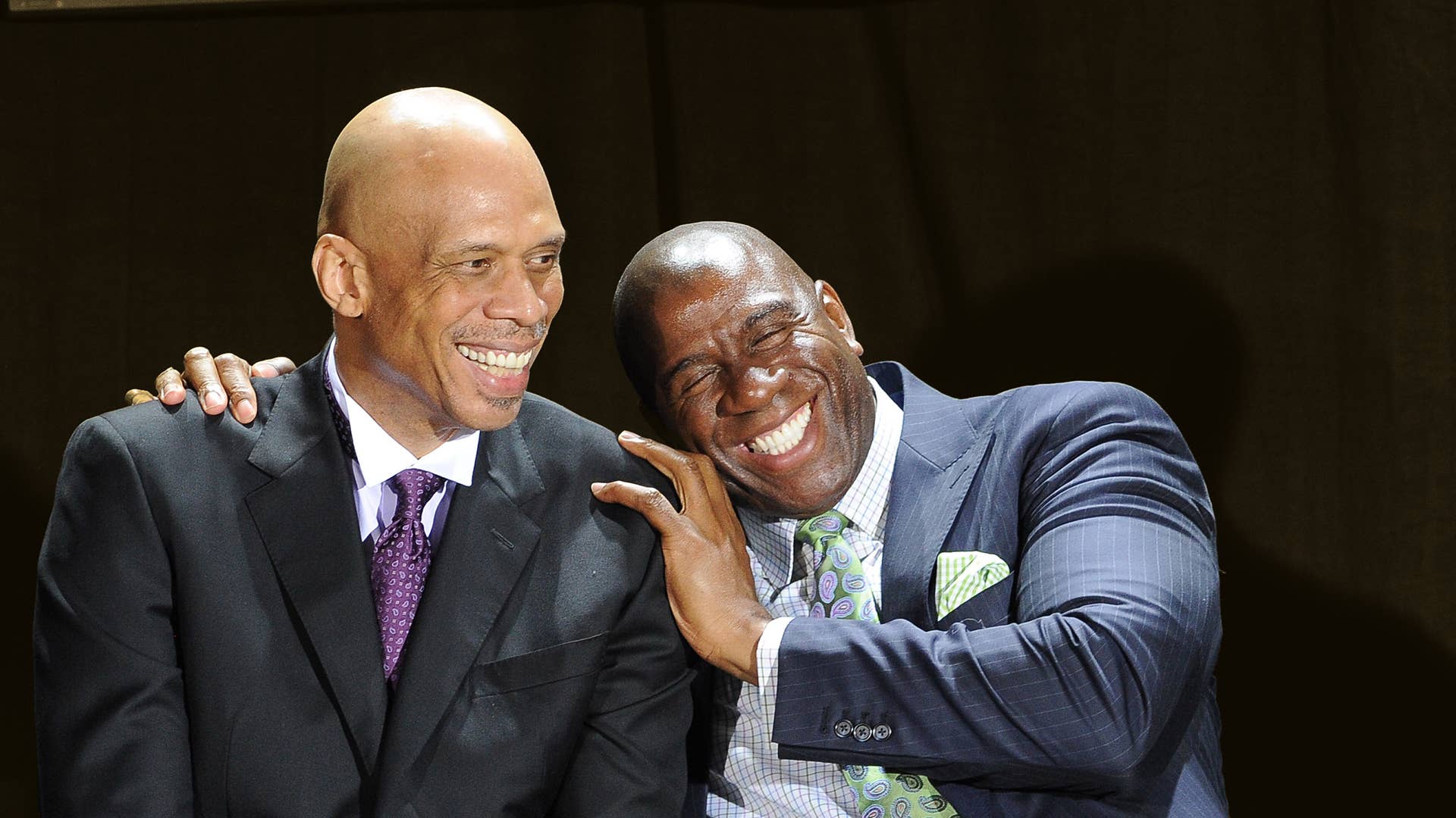 Magic Johnson once confronted Kareem Abdul-Jabbar over how he treated fans: 
