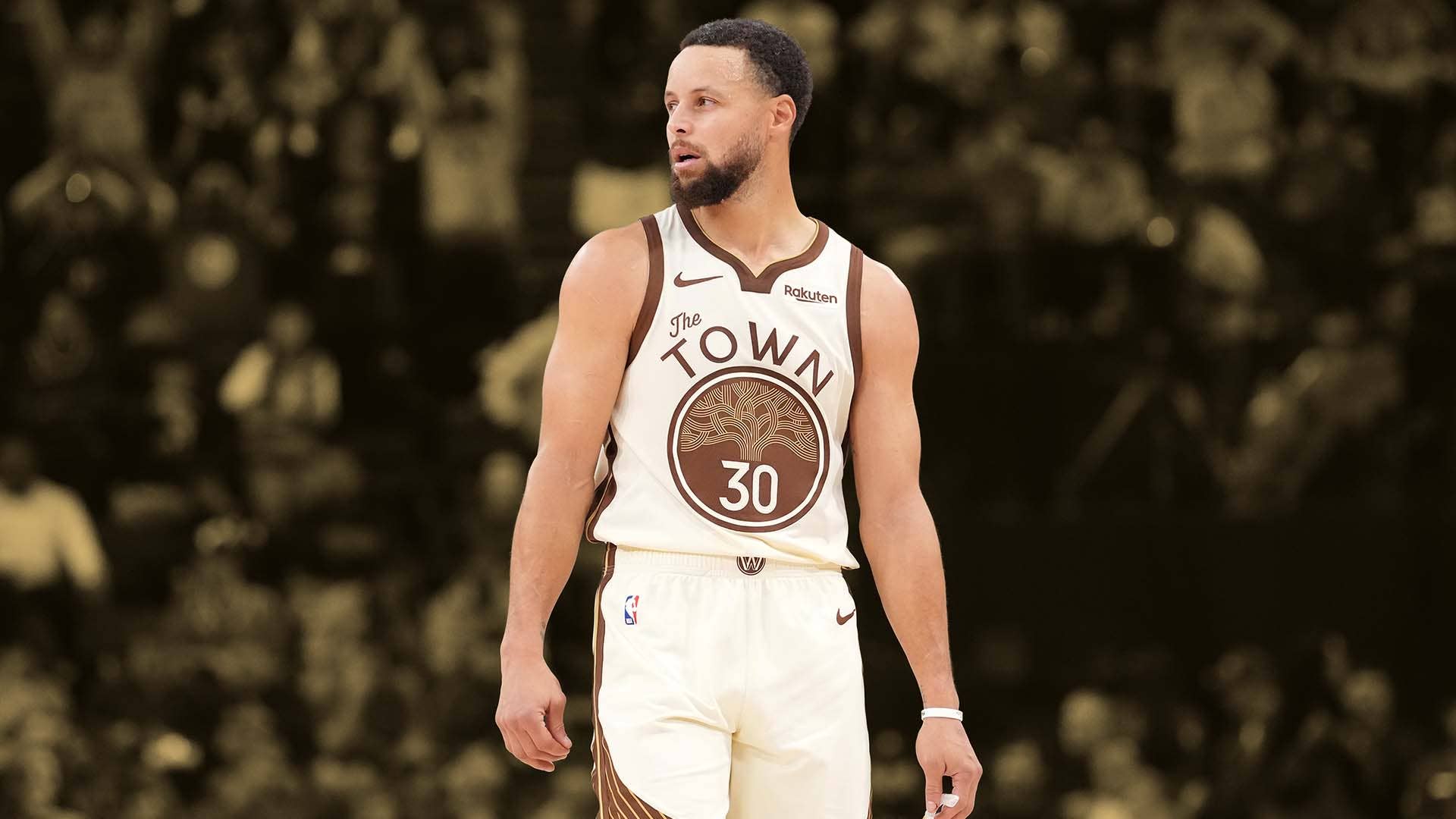 Steph tells Snoop the biggest thing that keeps him going after 17