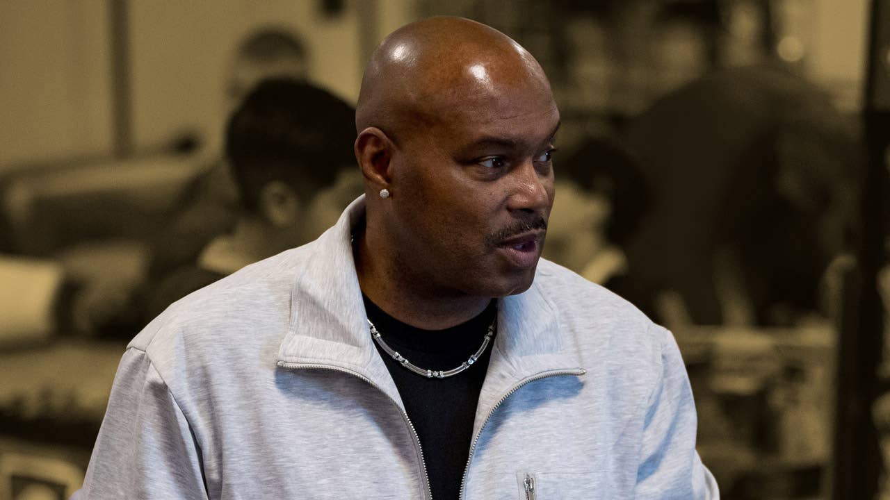 Tim Hardaway criticizes NBA players' mid-season podcasts - Basketball ...