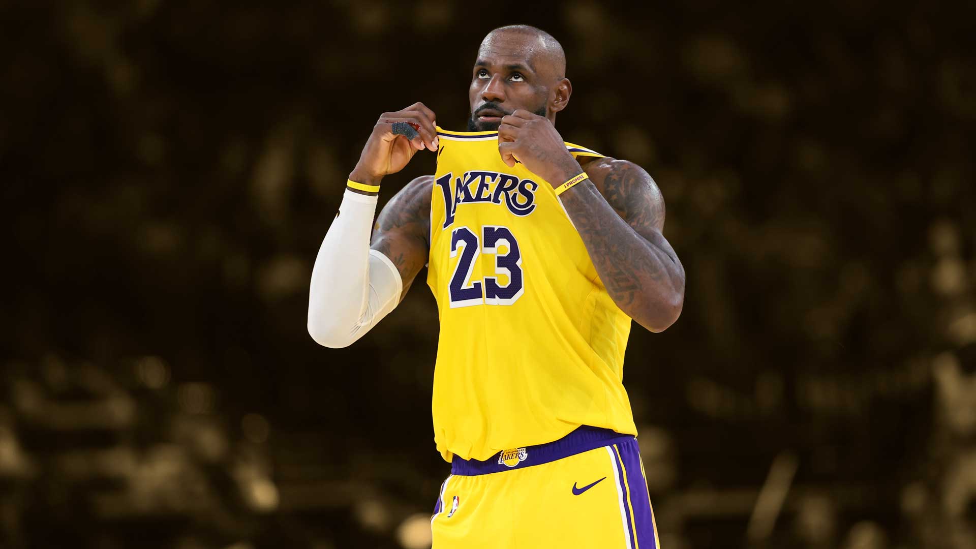 LeBron James details the Lakers' mindest need to sweep the Rockets