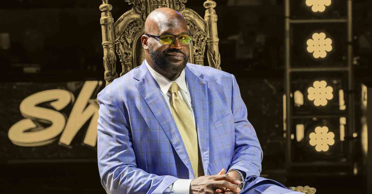 Shaquille O'Neal recalls chasing Dorell Wright naked in the locker room