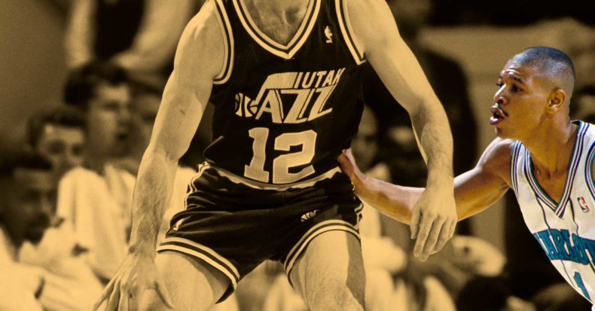 Muggsy Bogues recalls blocking Patrick Ewing and Manute Bol