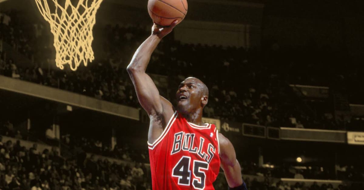 michael jordan dunked on