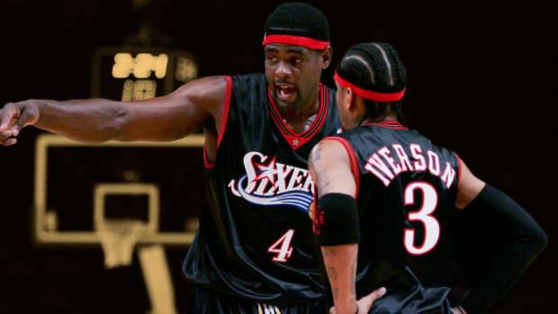 Chris Webber calls Allen Iverson the greatest player he's ever played with