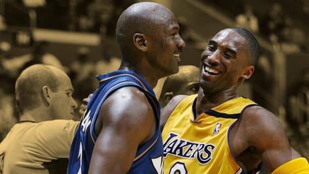 Tim Grover describes why Michael Jordan considered Kobe Bryant his younger brother
