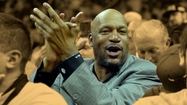 Former Bulls and Lakers point guard Ron Harper explains what's wrong with today's NBA Players