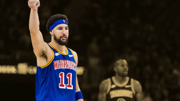 Klay Thompson rescinds statement, points out why bandwagon fans are actually good for them