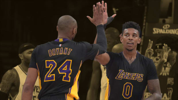 Los Angeles Lakers guards Kobe Bryant and Nick Young