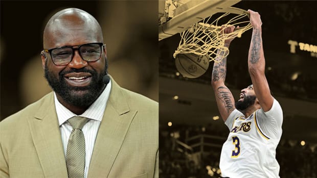 Shaquille O'Neal and Los Angeles Lakers forward Anthony Davis