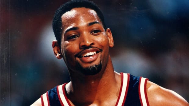 Robert Horry names three Houston Rockets players who helped him become an "overall" player