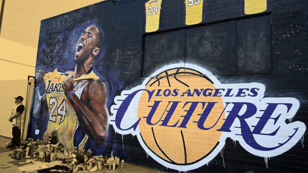 Kobe Bryant mural in Los Angeles