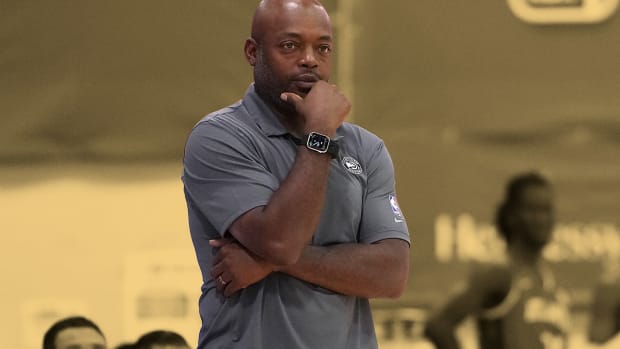 Nick Van Exel shares unique thought about being a point guard: 'Most really good point guards are coaches while they're playing'