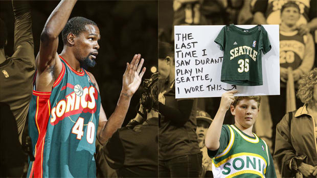 Kevin Durant in a Seattle SuperSonics jersey