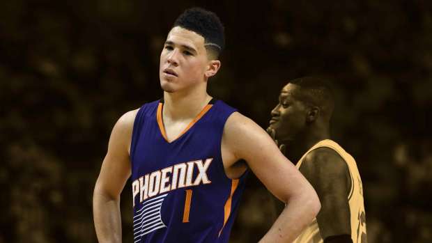 March 24, 2017; Phoenix Suns guard Devin Booker during his 70-point game against the Boston Celtics at TD Garden