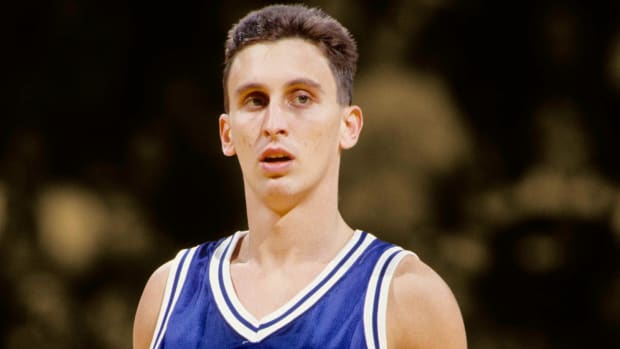 Bobby Hurley - Basketball Network - Your daily dose of basketball