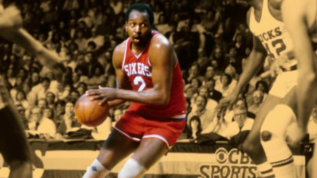 Moses Malone, the best offensive rebounder in the history of the NBA