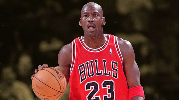 November 29, 1997; Chicago Bulls guard Michael Jordan in action against the Washington Wizards at the USAirways Arena
