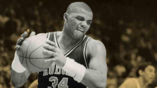 Auburn Tigers forward Charles Barkley (34)