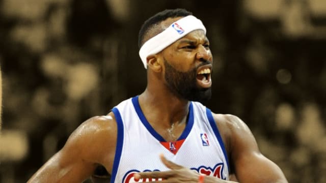 Baron Davis shares an epic story about how tried to avoid being drafted by  the Charlotte Hornets - Basketball Network - Your daily dose of basketball