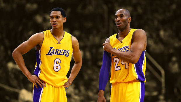 2016 Los Angeles Lakers guards Jordan Clarkson and Kobe Bryant