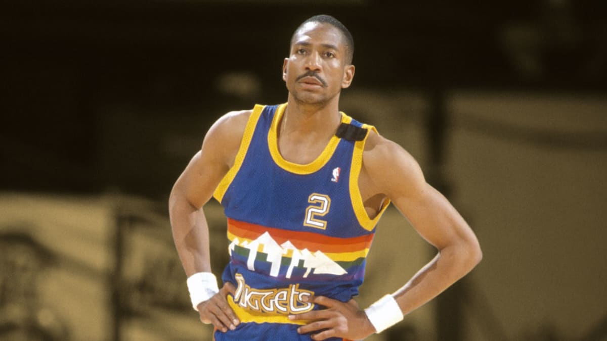 Which of Alex English's teammates was a top 10 draft pick and played for  just one team? NBA HoopGrids answers for September 14