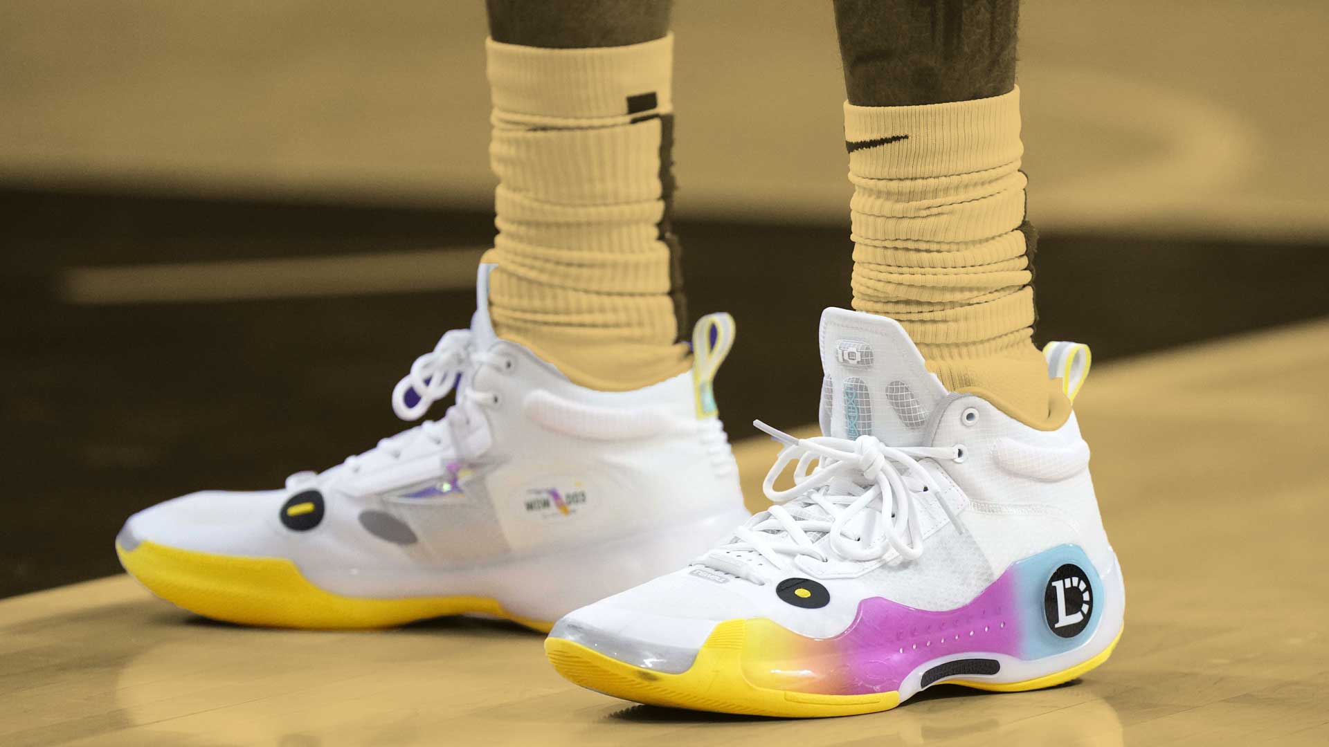 d wade sneakers 2019