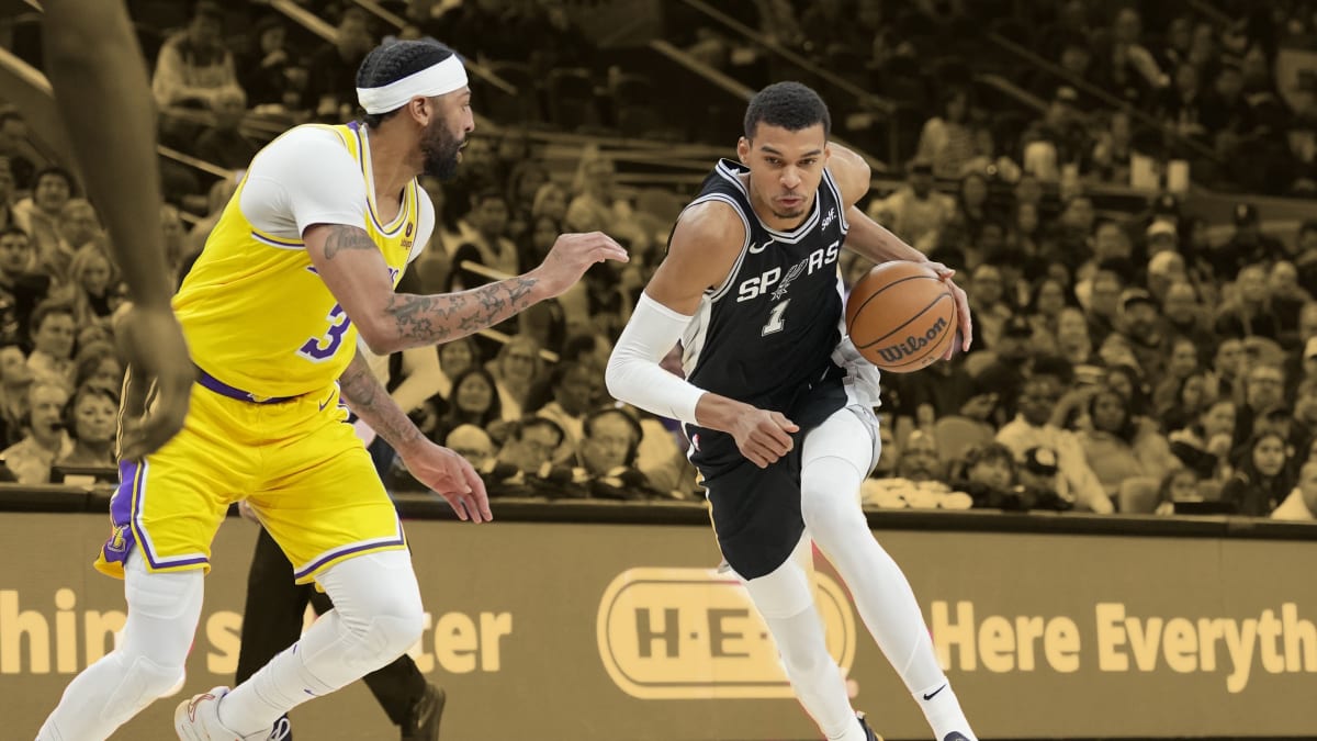 Anthony Davis on facing Victor Wembanyama for the first time - Basketball Network - Your daily dose of basketball