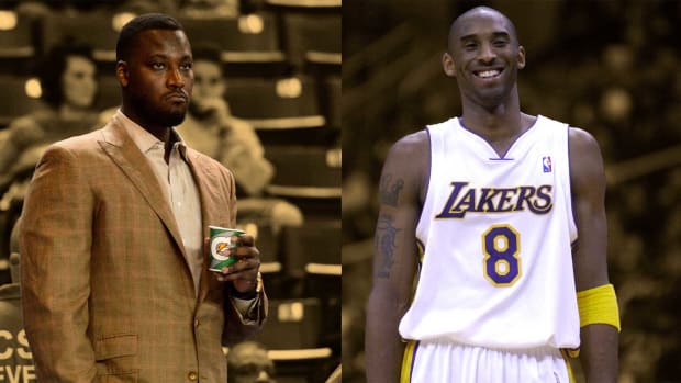 Kobe bryant wearing jordans online