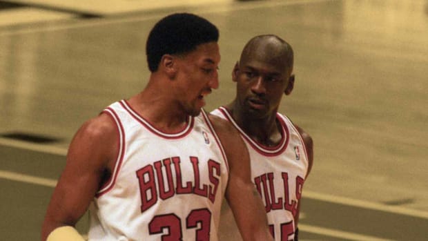 Scottie pippen basketball top reference