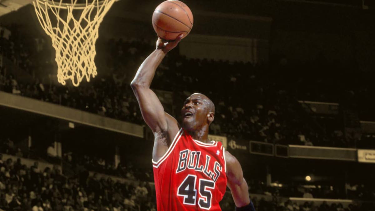 An untold story about Michael Jordan s return to jersey No. 23
