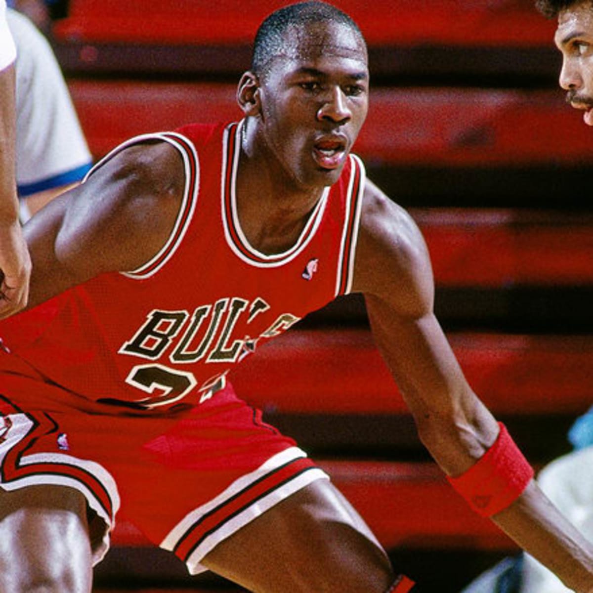 capítulo Apariencia Dolor MJ's historic NBA season at the age of 23 - Basketball Network - Your daily  dose of basketball