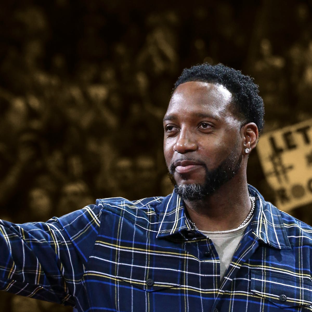 NBA Buzz - Happy 44th birthday, Tracy McGrady! 🎉 T-Mac says that if he  played in the prime of his career in the modern NBA, he'd average 35-40 PPG  “easily.” McGrady in