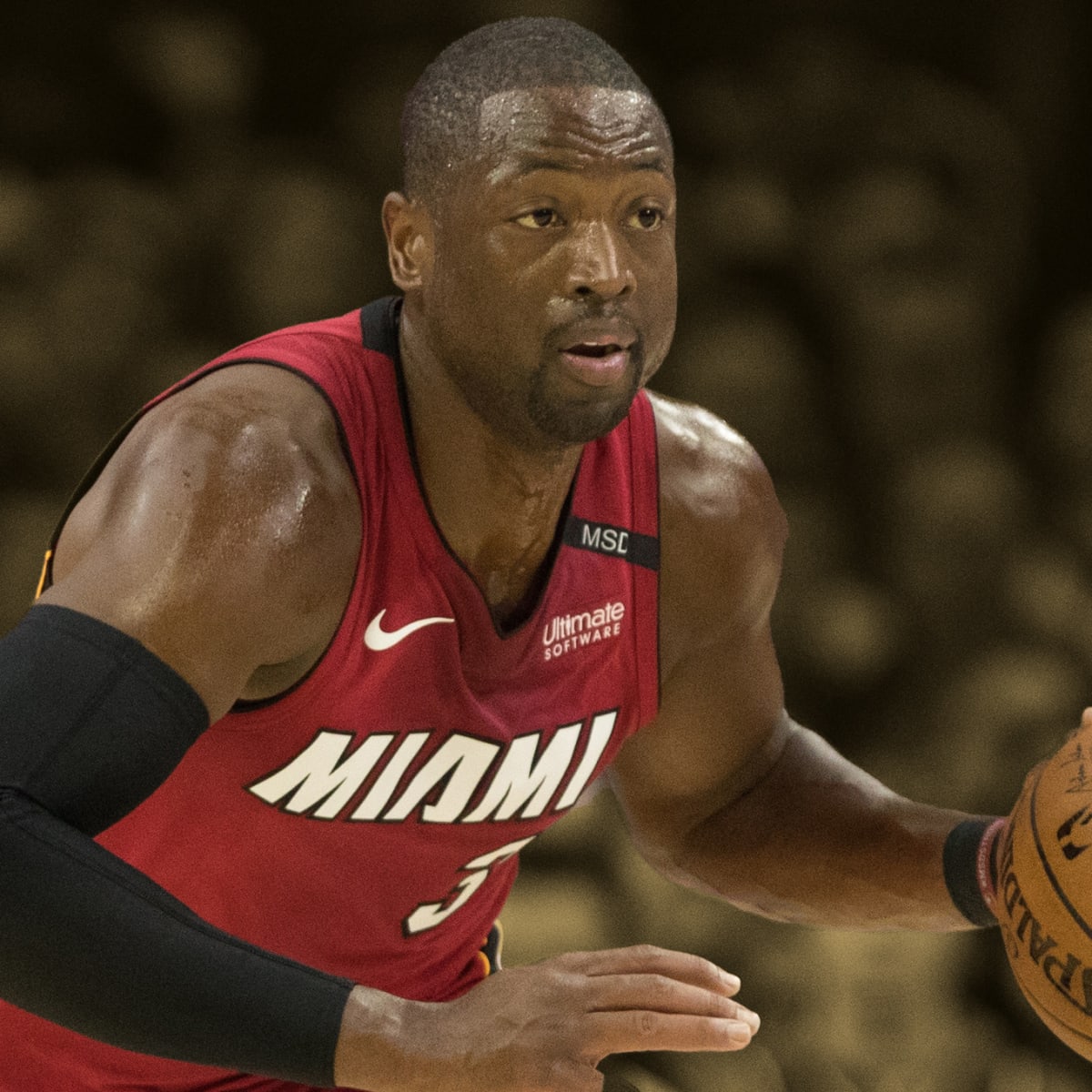 Dwyane Wade Says Chicago Bulls Are Not Playing 'Miami Basketball