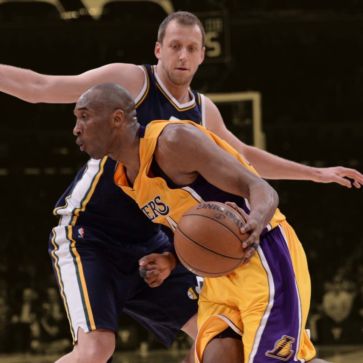 Why don't you get new shoes? -- Joe Ingles on why he keeps