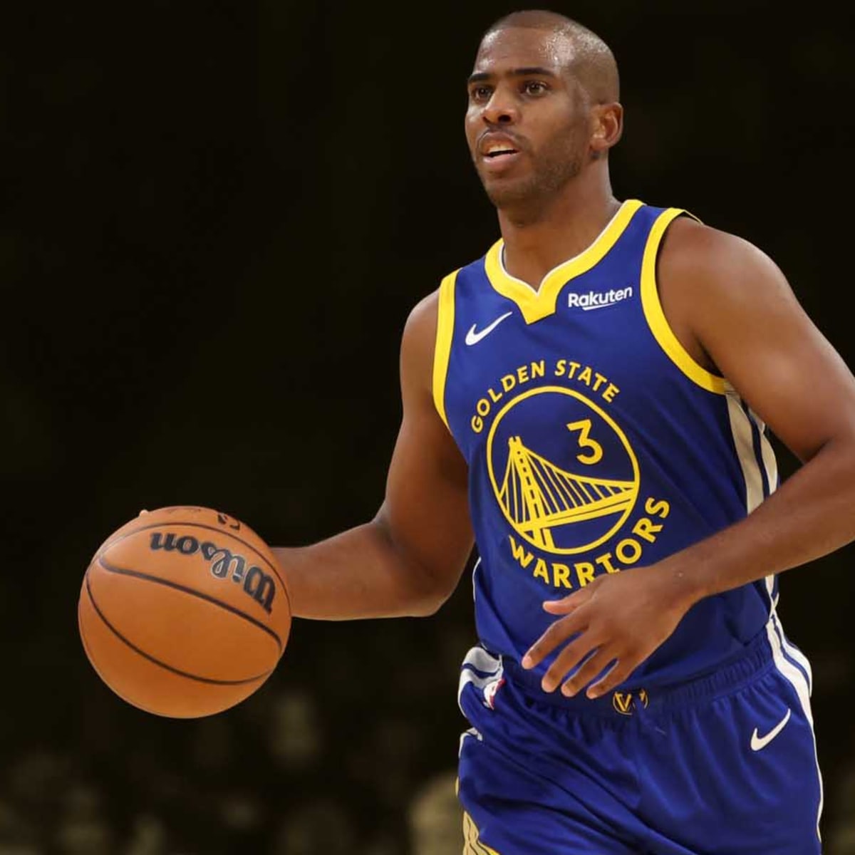 Chris Paul looks in sync with Warriors in early preseason win over Lakers