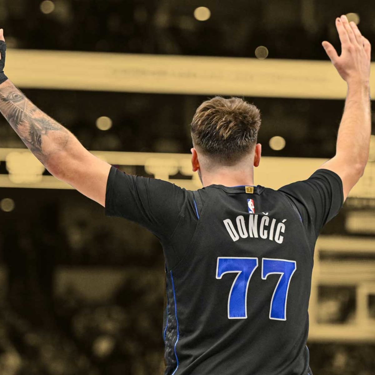 Luka Doncic, Top Mavericks Players to Watch vs. the Rockets - November 28