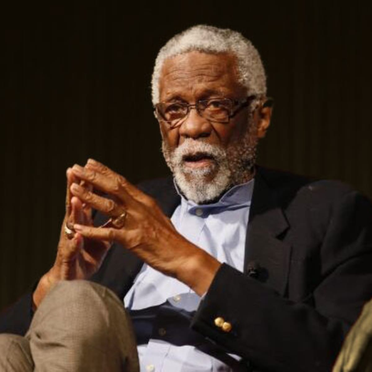 Why Bill Russell refused to sign autographs - Basketball Network 