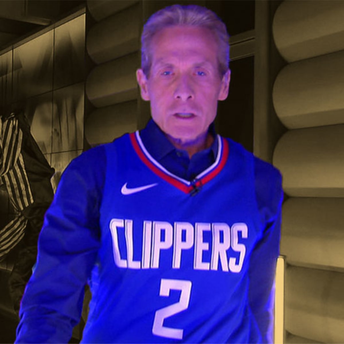 SKIP BAYLESS JUMPS SHIPS