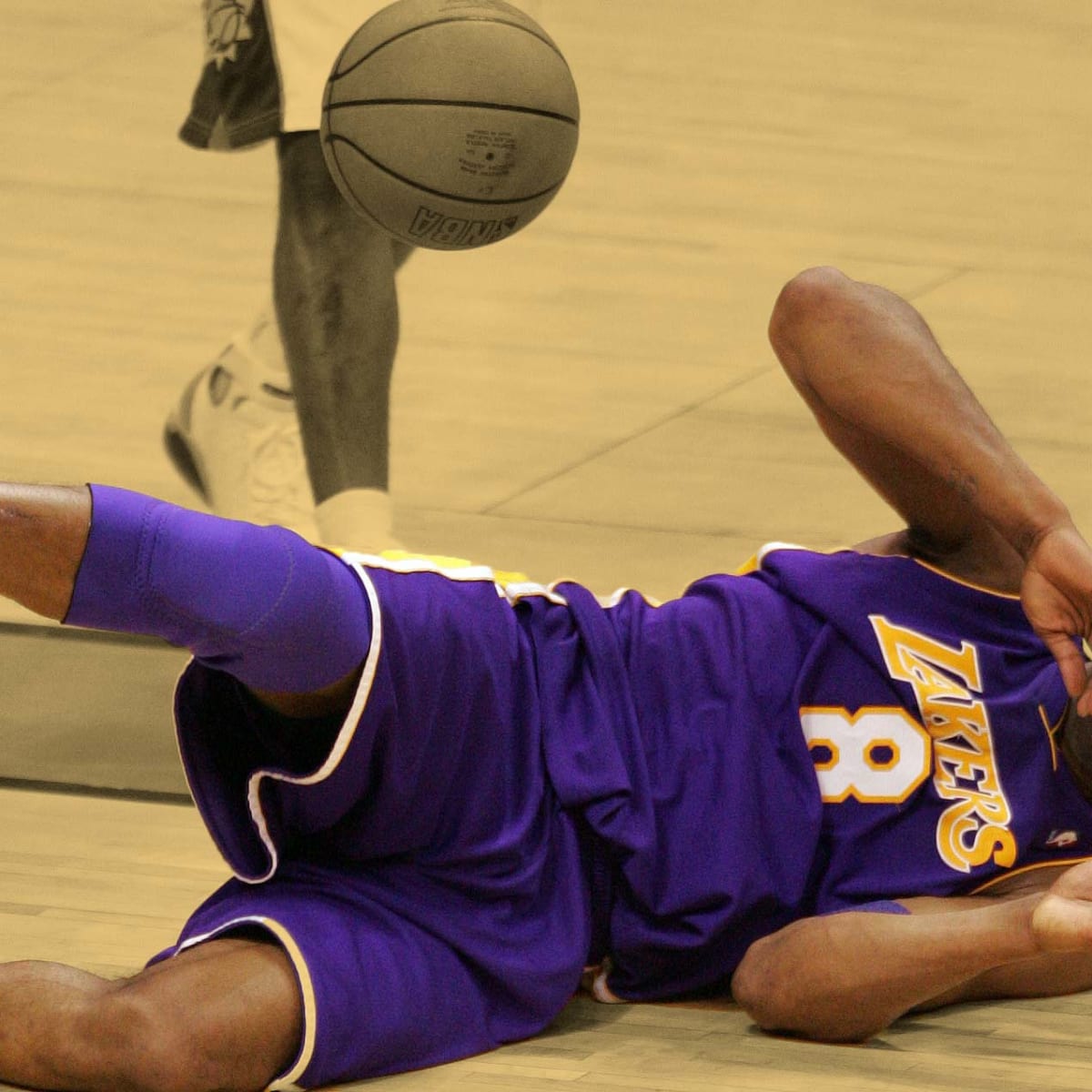 Kobe bryant phoenix suns outlet