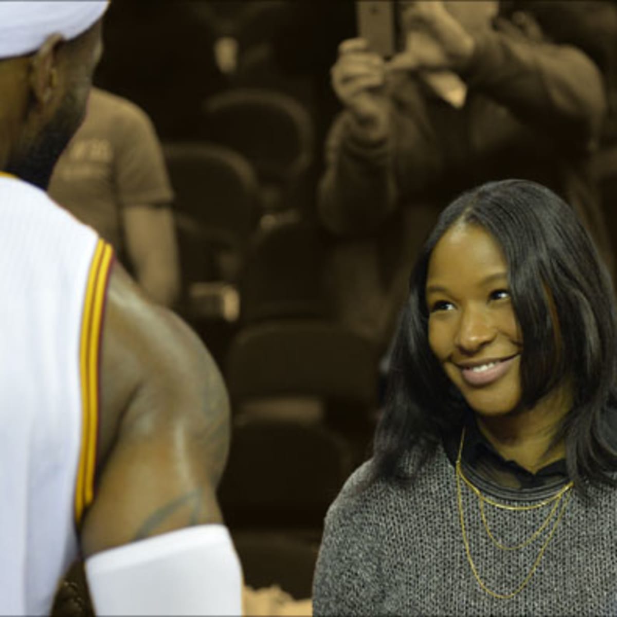 Savannah brinson lebron best sale james jr