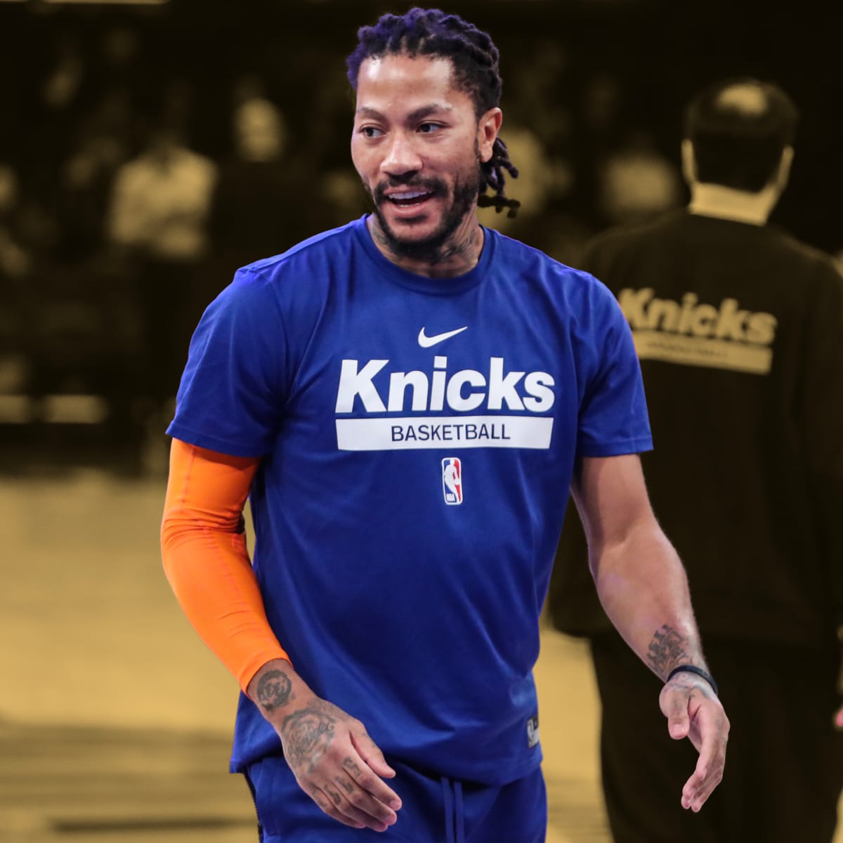 Derrick rose knicks tshirt clearance