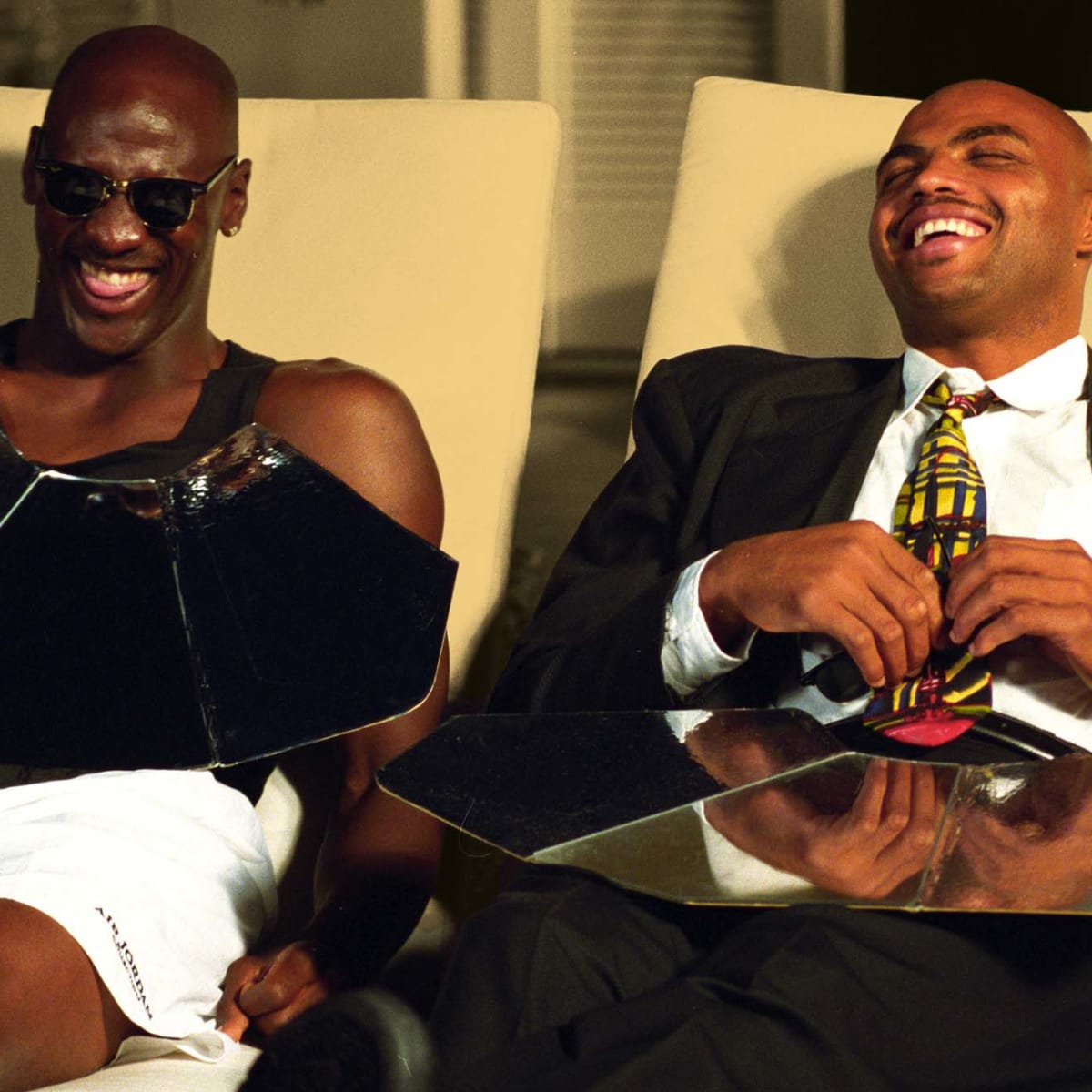 MJ didn t allow Charles Barkley to give money to homeless Basketball Network Your daily dose of basketball