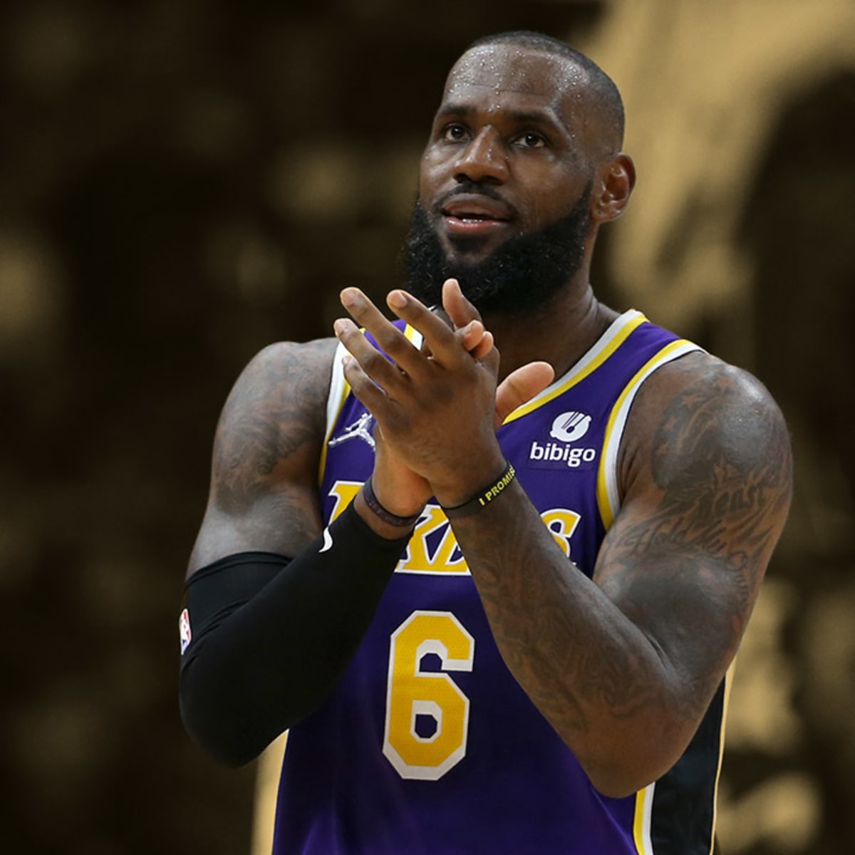 I didn t stretch I didn t ice LeBron James admits he started taking care of his body pretty late in his career Basketball Network Your daily dose of basketball