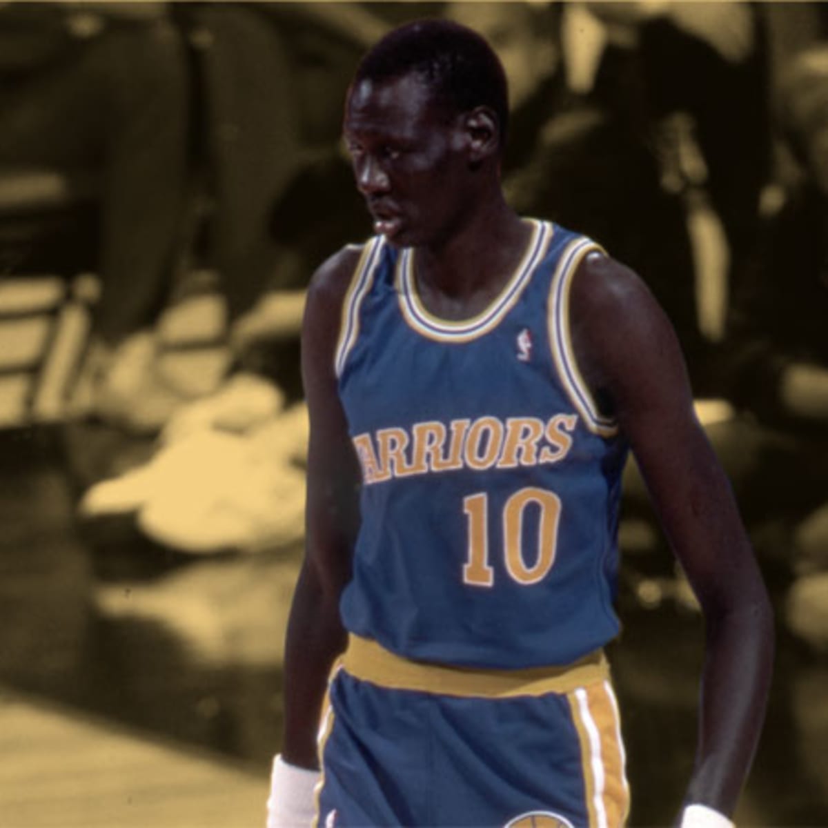 Manute Bol wanted to be known as a solid passer Basketball Network Your daily dose of basketball
