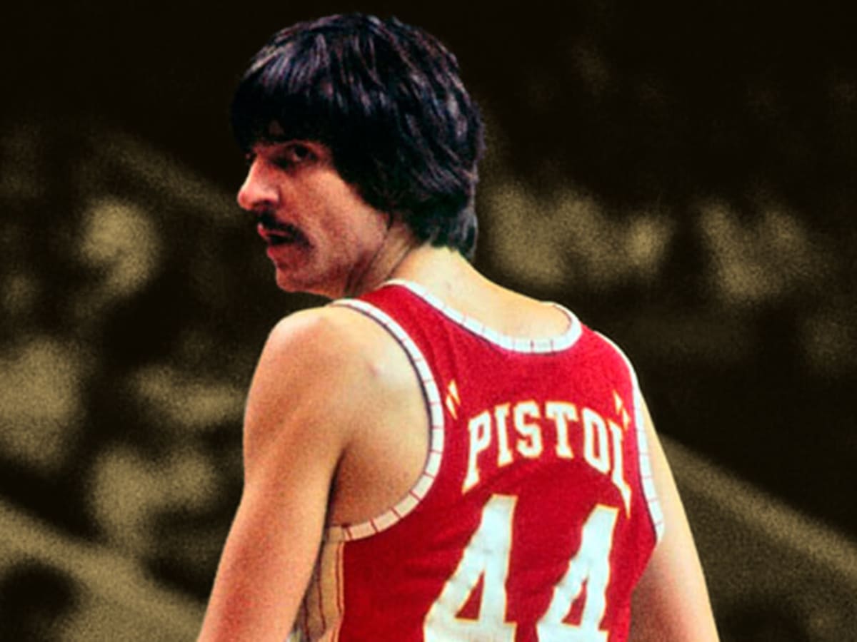 pistol pete celtics jersey
